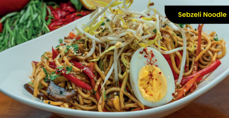 Sebzeli Noodle